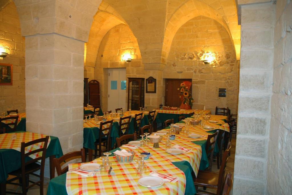 Hotel Masseria Grande Torre dell'Orso Exterior foto